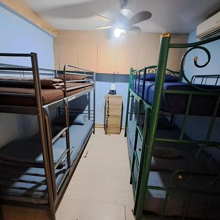 Sura Hostel Bangkok Near Mrt Phra Ram 9 Exterior photo