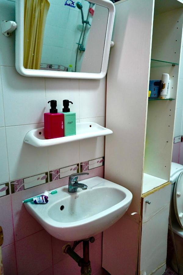 Sura Hostel Bangkok Near Mrt Phra Ram 9 Exterior photo
